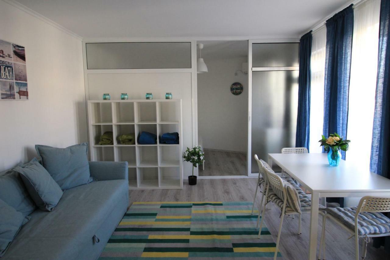 Marina Bay 22 Apartment Sveti Vlas Ngoại thất bức ảnh