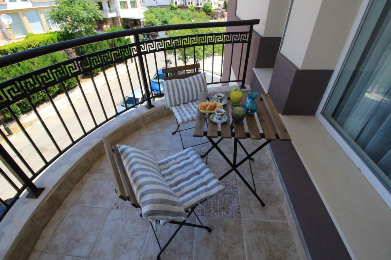 Marina Bay 22 Apartment Sveti Vlas Ngoại thất bức ảnh