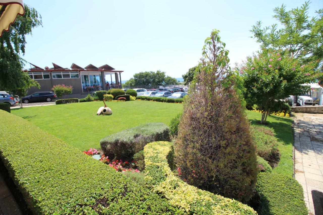 Marina Bay 22 Apartment Sveti Vlas Ngoại thất bức ảnh